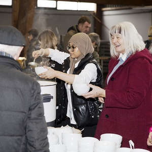 Suppenessen am Bauernmarkt