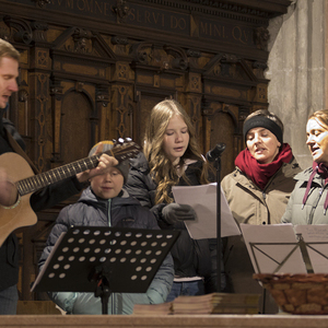 Adventkranzsegnung/Adventcafé 2024