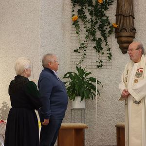Erntedank und Pensionierung von Pfarrer Franz