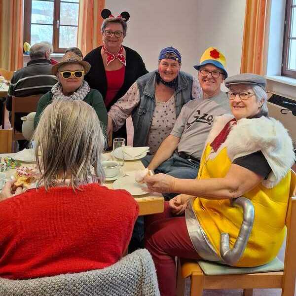 Begegnung im Fasching