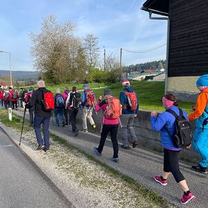 Wallfahrt nach Maria Schmolln