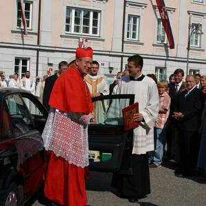 Festgottesdienst mit Kardinal Schönborn