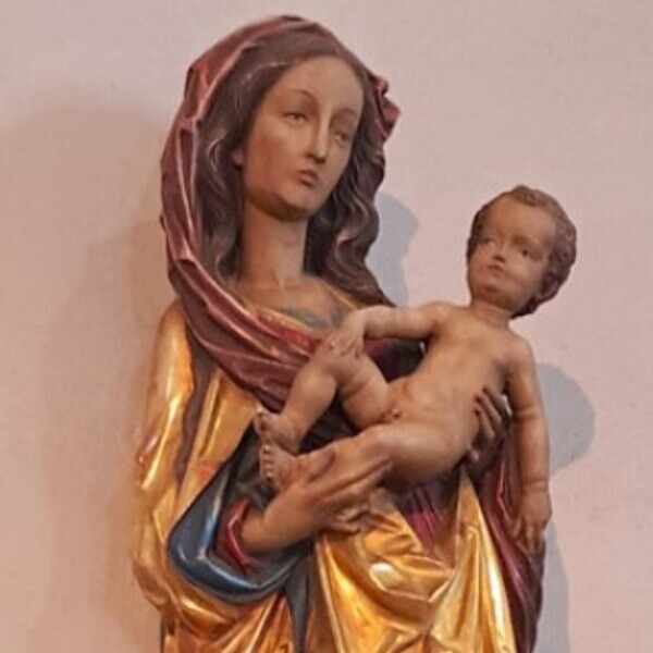 Marienstatue Pfarrkirche Wolfsegg