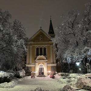Adventfeier mit Genuss-standln in St. Quirinus