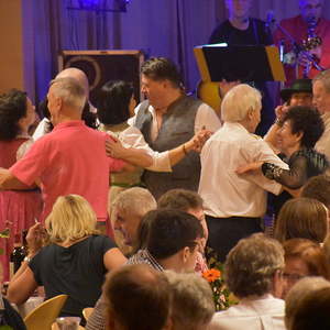 Bilder vom Pfarrball