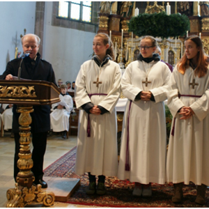 Ministrantenmesse mit Ministrantenaufnahme