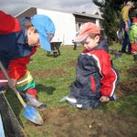 Arbeiten am Familienspielplatz