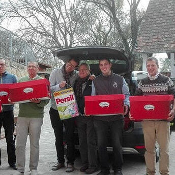 Lebensmitteltransport nach Cenacolo