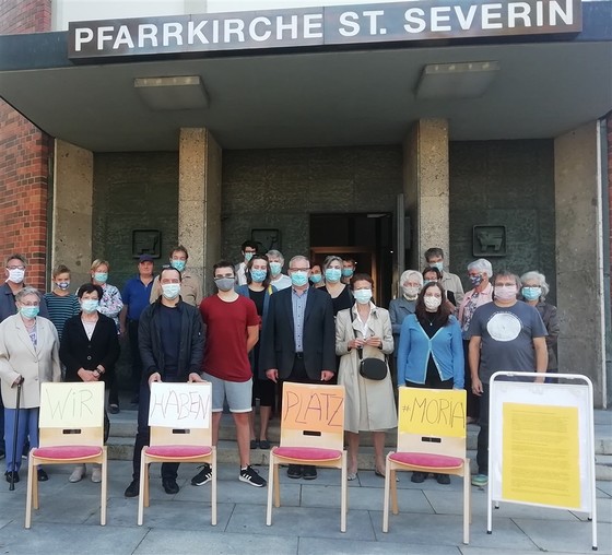 #WirhabenPlatz #Moria_Helmut Eder