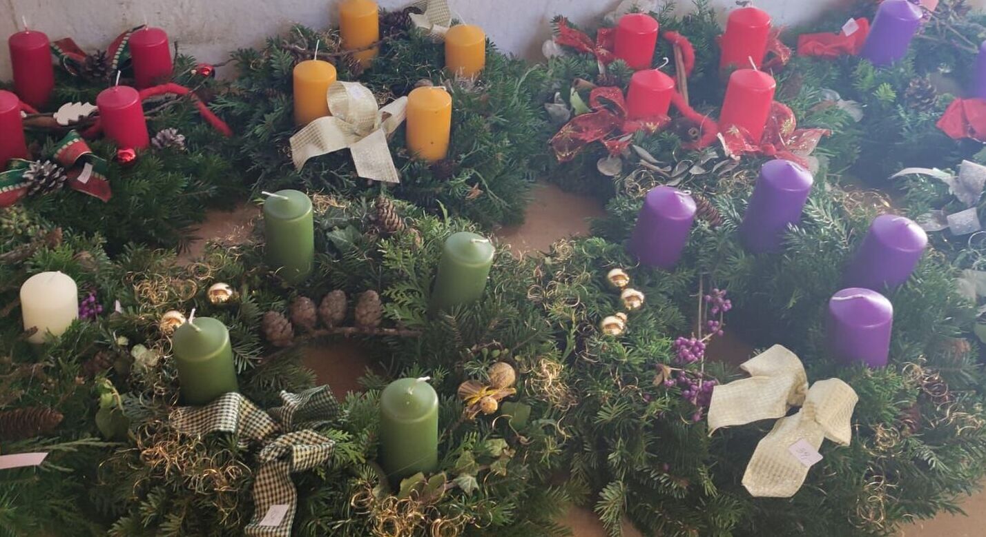 Adventkranzbinden