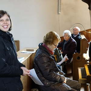 Franziska Leuschner mit Teilnehmerin am Ökumenischen Orgelseminar in Ungenach