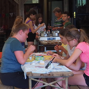 OLYMPUS DIGITAL CAMERA         