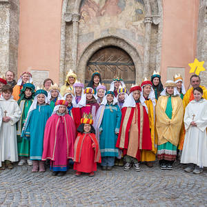 Gruppenfoto nach der Festmesse