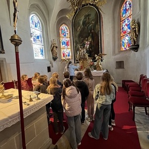 Kirchenführung im Altarraum