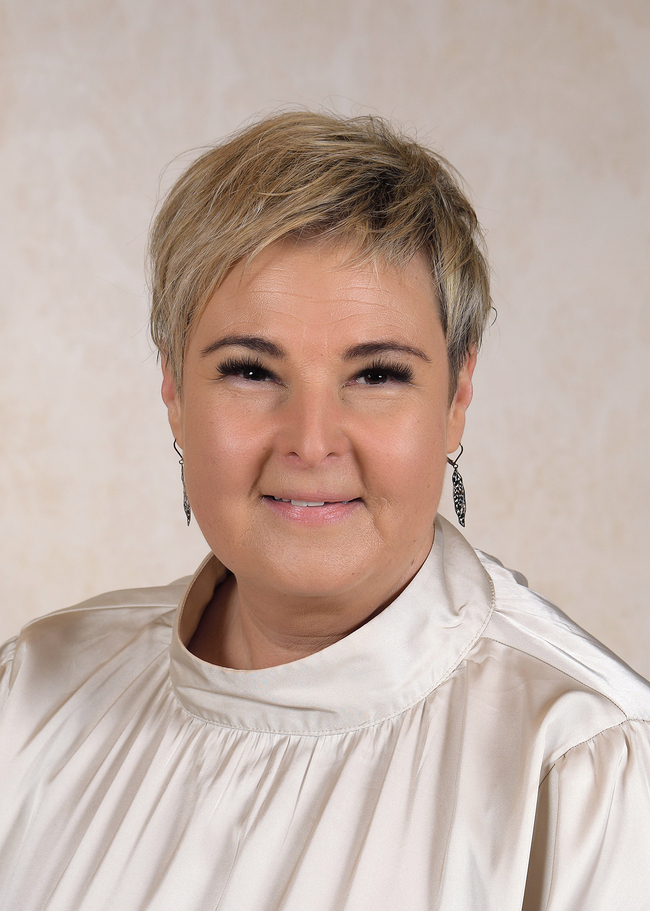  Sandra Ledermann