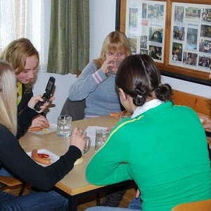 Würstel-Essen der Sternsinger