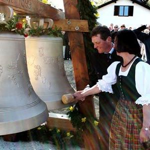 Drei neue Glocken mit klingender Botschaft