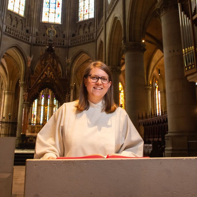 Pastoralassistentin Stefanie Hinterleitner / © Röbl/OÖ Seniorenbund Pastoralassistentin Stefanie Hinterleitner
