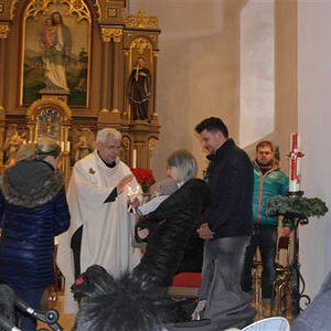 Kindersegnung mit P. Meinrad