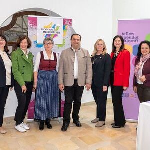 24. Benefizsuppenessen im Linzer Landhaus