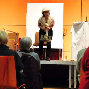 Kabarett von Lydia Neunhäuserer