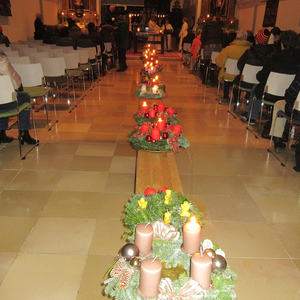 Adventkranzsegnung, Adventmarkt