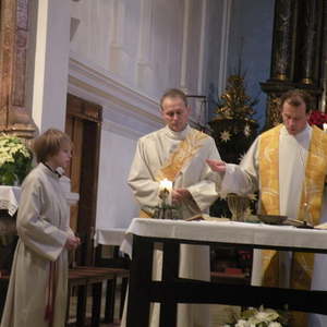 Erscheinung des Herrn - feierlicher Gottesdienst mit den Solisten des Kirchenchores         