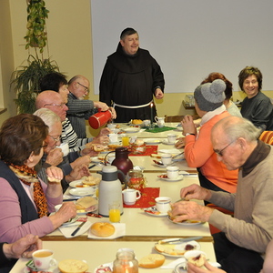 Frühstück, von unserer Kfb organisiert