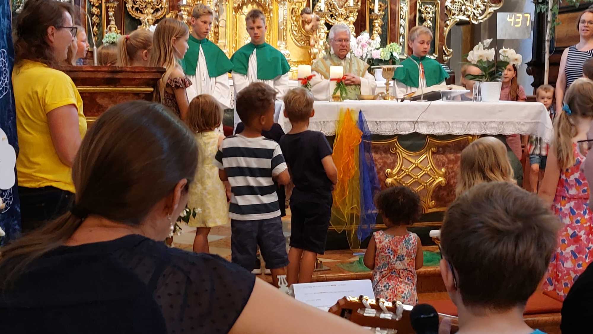 Spiegelmesse u Pfarrcafe