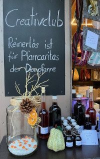 Advent am Dom - Markthütte CreativClub / © CreativClub