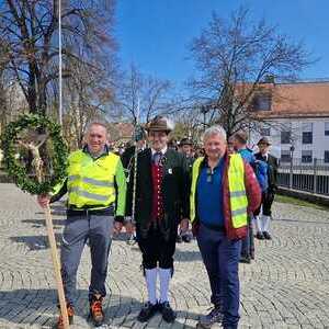 Kreuzträger, Stabführer und Wallfahrtsleiter