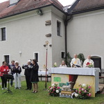 Hörende und Gehörlose feiern gemeinsam mit Generalvikar Lederhilger
