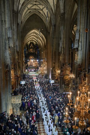 3.000 Menschen feierten im Stephansdom mit. 