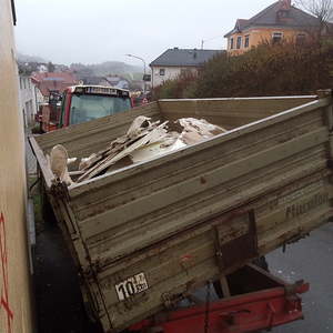 Abtransport Altmaterial