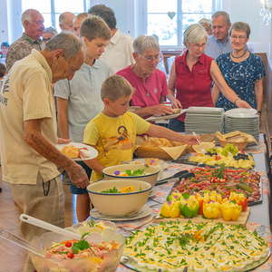 Nach der Wallfahrt eine Jause als Danke für die in der Pfarre ehrenamtlich Tätigen