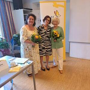 v.l. Maria Hagen, SelbA OÖ - Leiterin Barbara Aigner-Reitbauer, Rosa Wieser