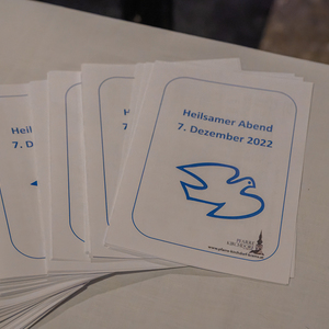 Unterschiedliche Station luden zur Beschäftigung mit dem Thema 'Friede mit mir/meinem Nächsten'