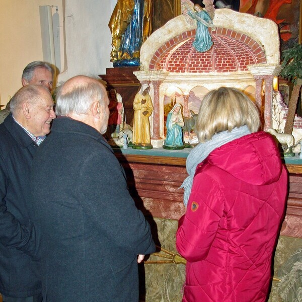 Eine Krippe für die Pfarrgemeinde