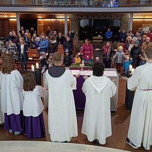 Familiengottesdienst und Miniaufnahme