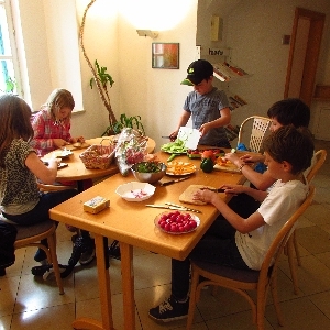 Lesenacht und Pfarrcafè der Jungschar