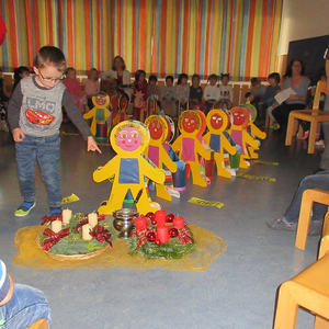 Adventkranzsegnung