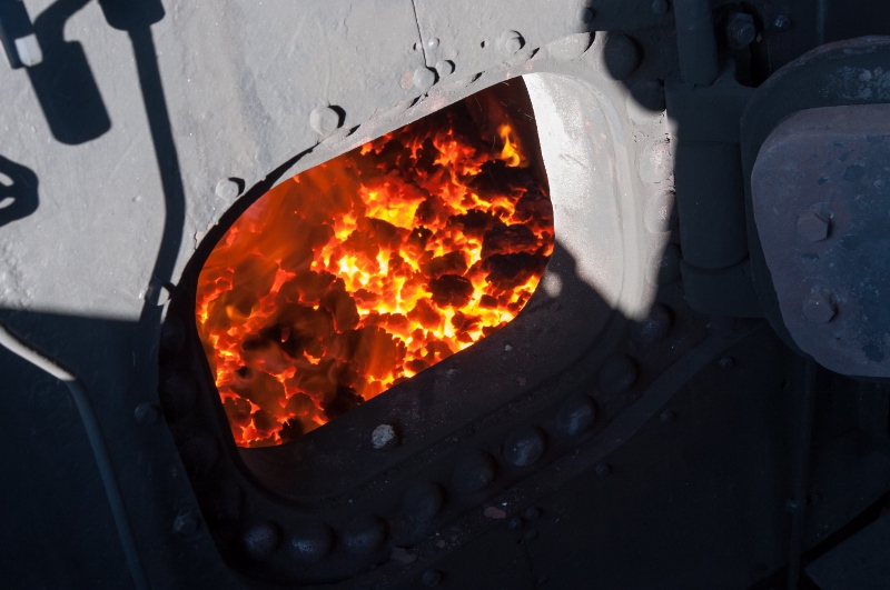 DORA Dampflok - Vater-Kind-Aktion / (c) Theodorich Kopetzky, Theodorich Kopetzky DORA Dampflok - Detail Kessel