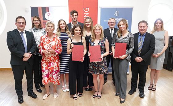 KUL-Preisträger:innen und Veranstalter:innen 2023 / © KU Linz / Eder KUL-Preisträger:innen und Veranstalter:innen 2023