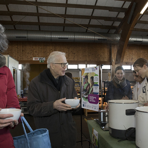 Fastensuppe am Bauernmarkt - HLW/kfb