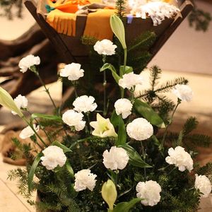 Kirchenschmuck am Hl. Abend in St. Quirinus