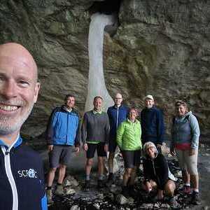 Besuch der Eishöhle am Fuß des Großen Schönbergs