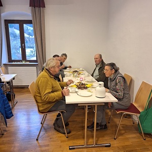Pfarrcafé Goldhauben