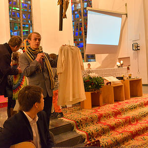 Lebendigkeit der Pfarre Kichdorf/Krems war am Christkönigs-Sonntag am 24. November 2013 spürbar. Der Gottesdienst stand ganz im Zeichen der Ministranten. Die Kinder der „Kinderkirche“ blieben diesmal in der großen Kirche. Sie feierten hier den mit al