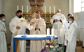 Stadl Kicking: Volksaltarweihe mit Bischof Manfred Scheuer