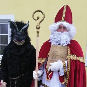 Nikolaus und Krampus